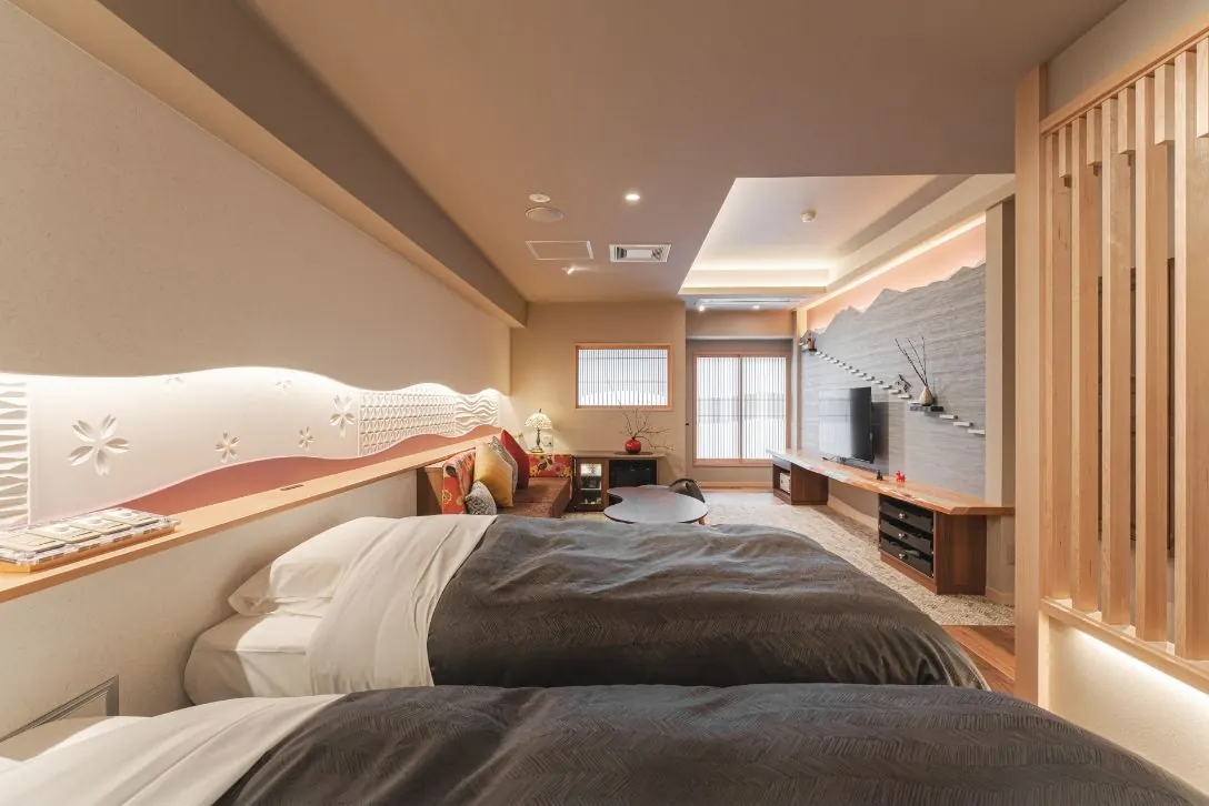 Japanese-Western living space at Ryokan Omori