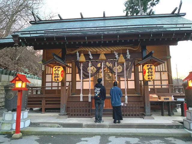 Visitors at Ikaho Shrine