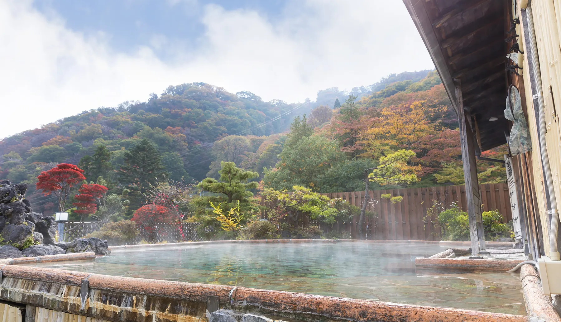 Day-use bathing at the rooftop baths