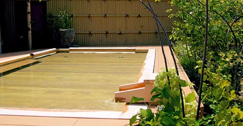 Day-use bathing