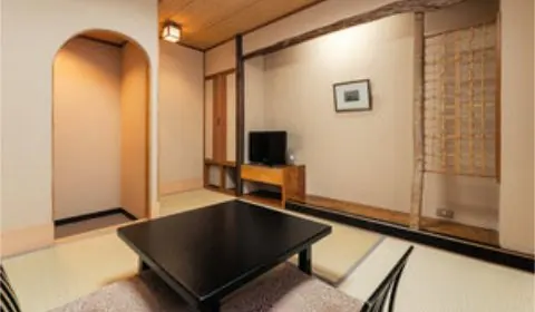 Compact Japanese Room