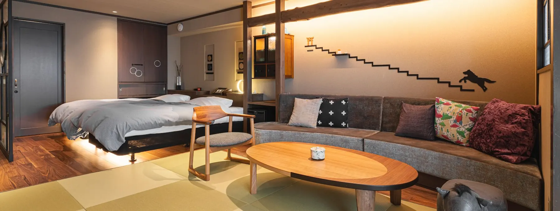 Japanese-Western room with a view onsen